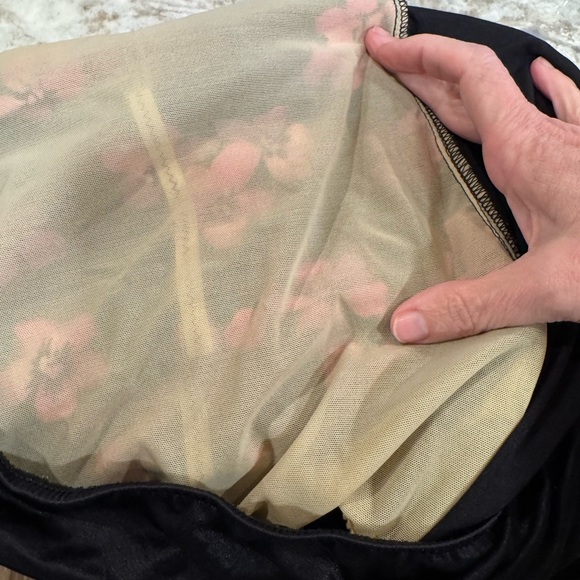 Maxine of Hollywood swimsuit - Picture 9 of 9